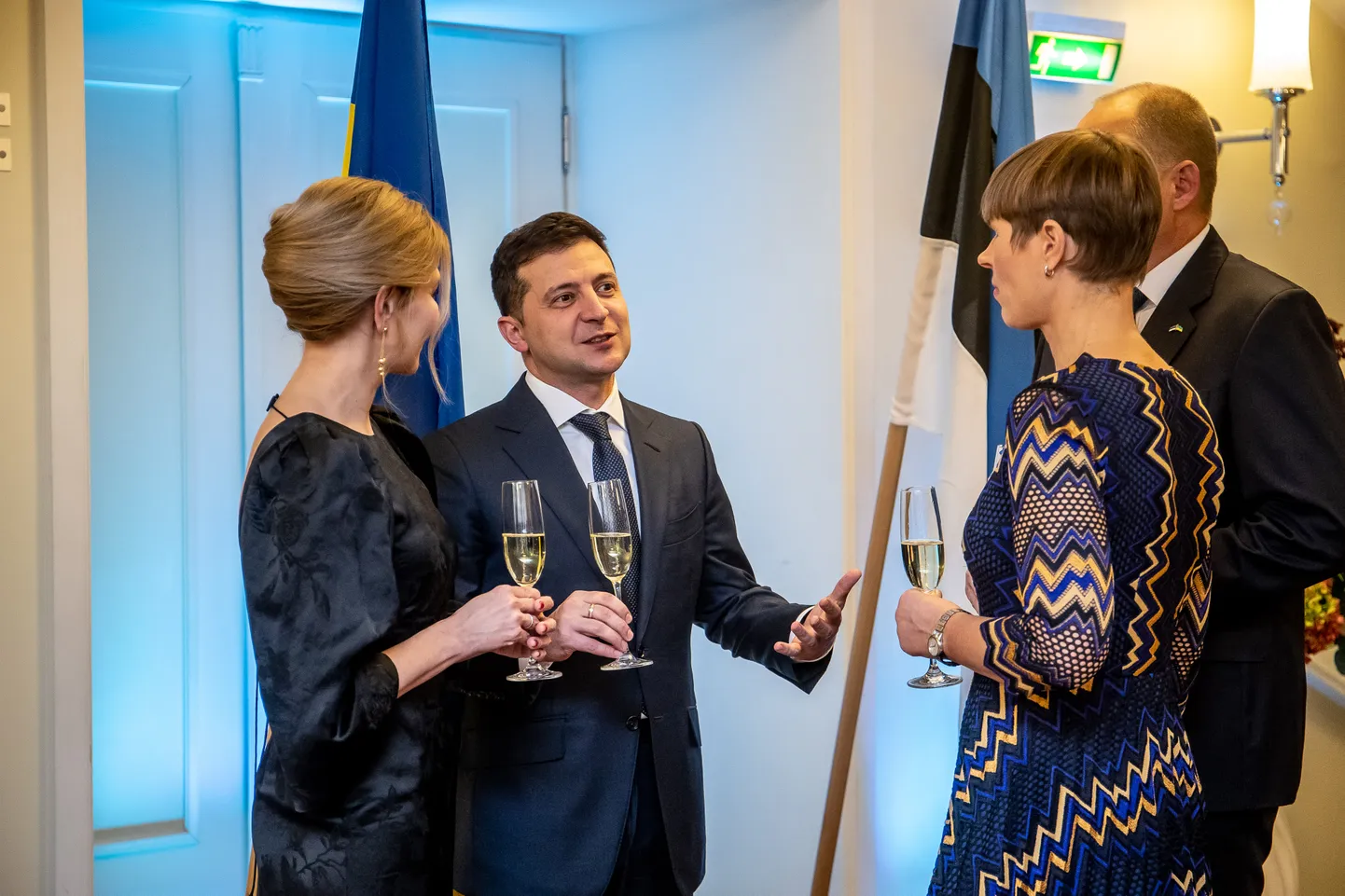 Volodymyr Zelensky and Kersti Kaljulaid.