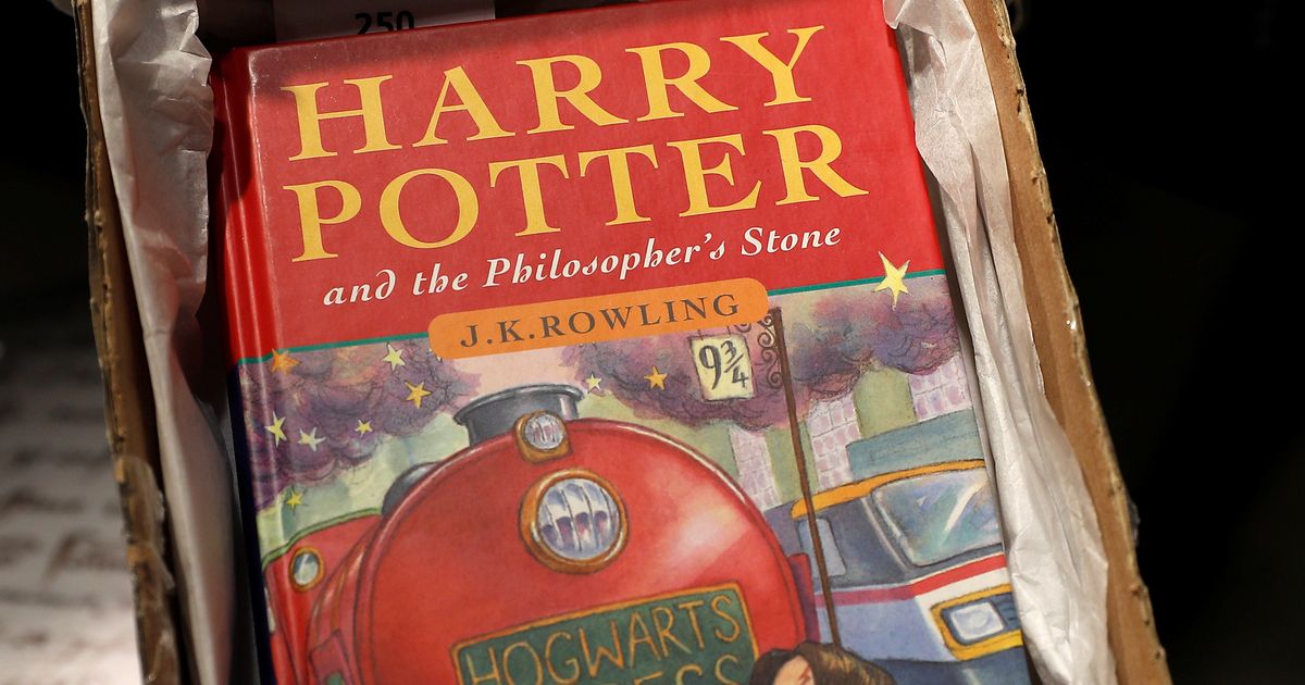 Haruldane leid! Harry Potteri raamat loodetakse oksjonil maha müüa