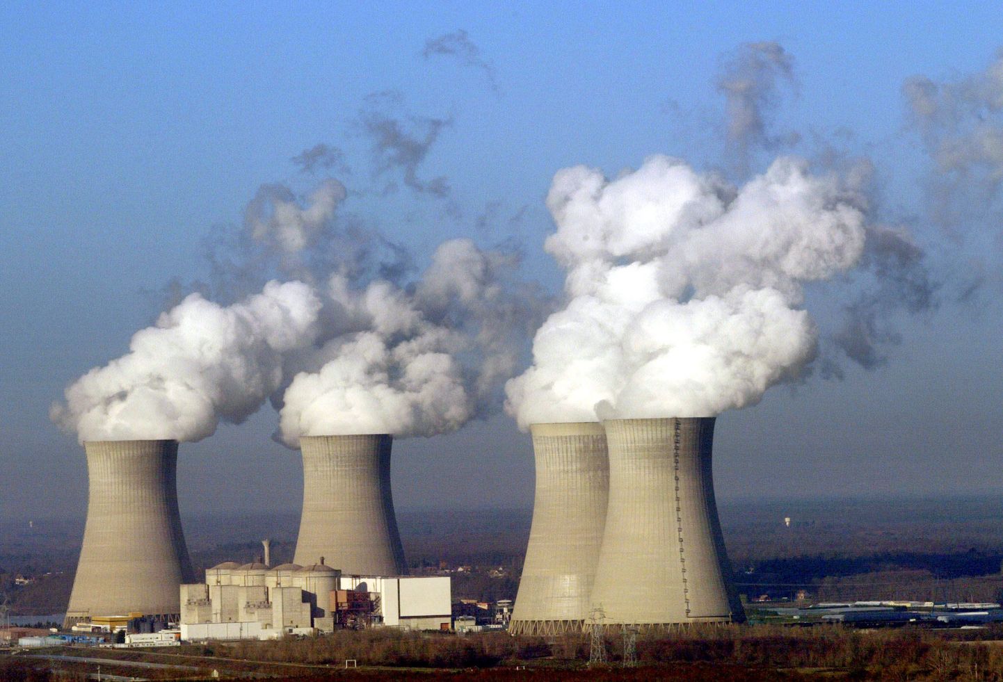 Tuumareaktorid Dampierre-en-Burly's.