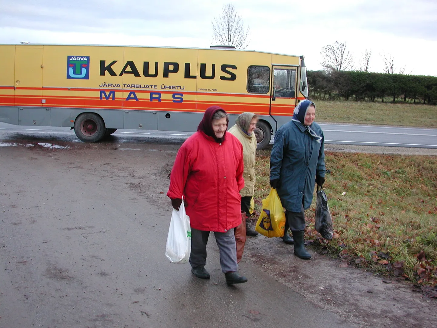 Järvamaa kauplusauto.