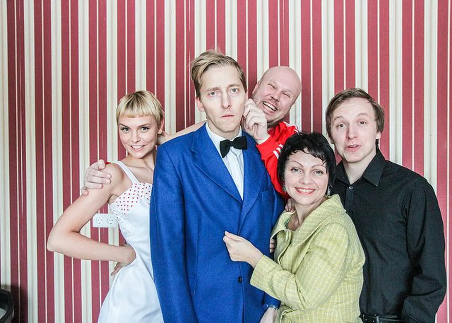 «Kaheksajala» lõbus trupp
