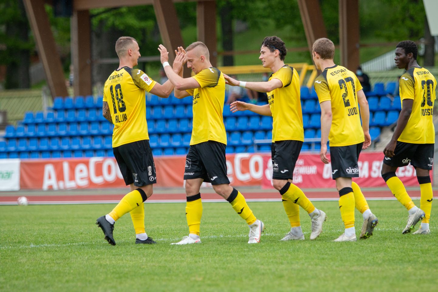 Reede õhtul pidi Viljandi Tulevik Tallinnas Premium-liiga kohtumises FC Floralt vastu võtma 0:3 kaotuse. Pilt on tehtud Viljandis, kui Tulevik oli vastamisi FC Kuressaarega.