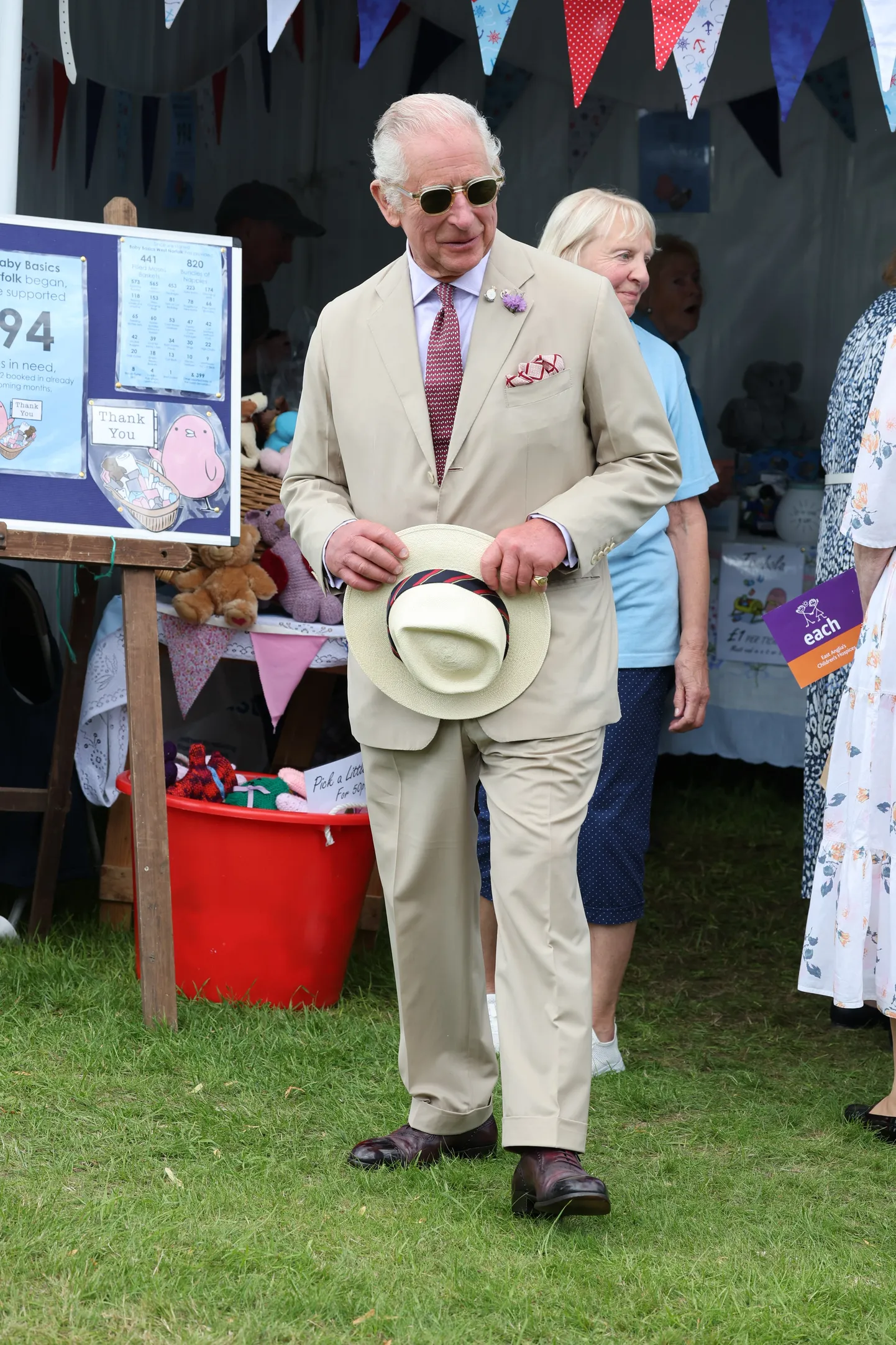 Suurbritannia kuningas Charles III Sandringhami lillenäitusel.