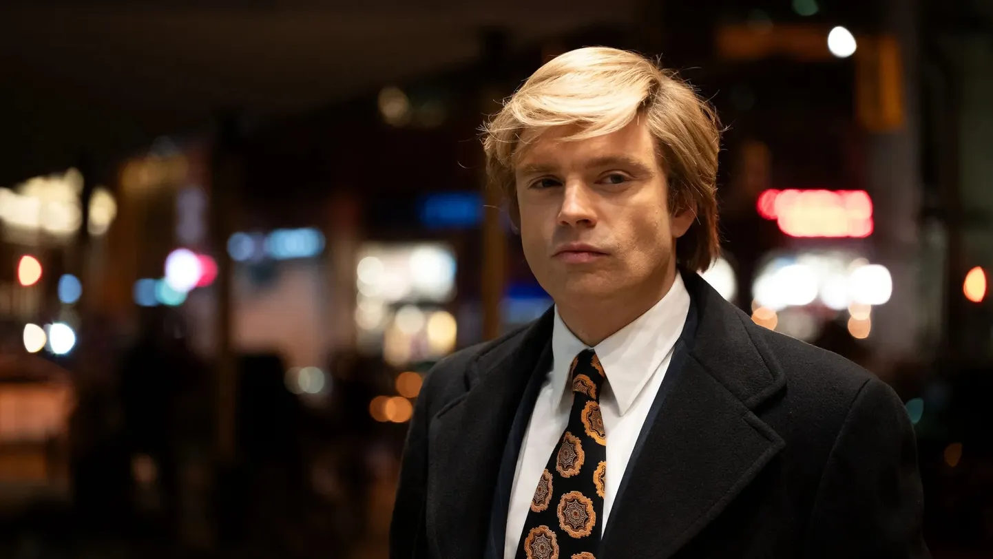 Filmis «Mantlipärija: Trumpi lugu» kehastab Donald Trumpi näitleja Sebastian Stan, kes on varem tuntust kogunud Marveli filmides.