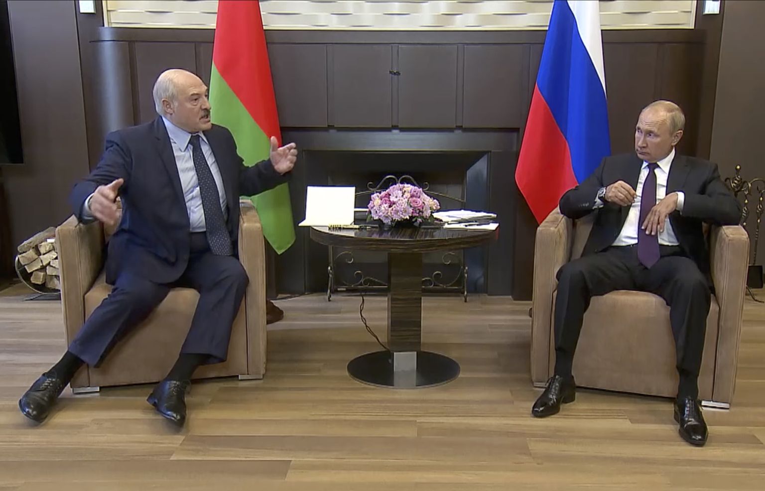 Valgevene president Aljaksandr Lukašenka ja Venemaa president Vladimir Putin 14. septembril Šotsis toimunud kohtumisel.