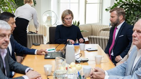 ÜLEVAADE ⟩ Madise presidentuuri kaalukeeled esimese kohtumise pealt otsust ei teinud