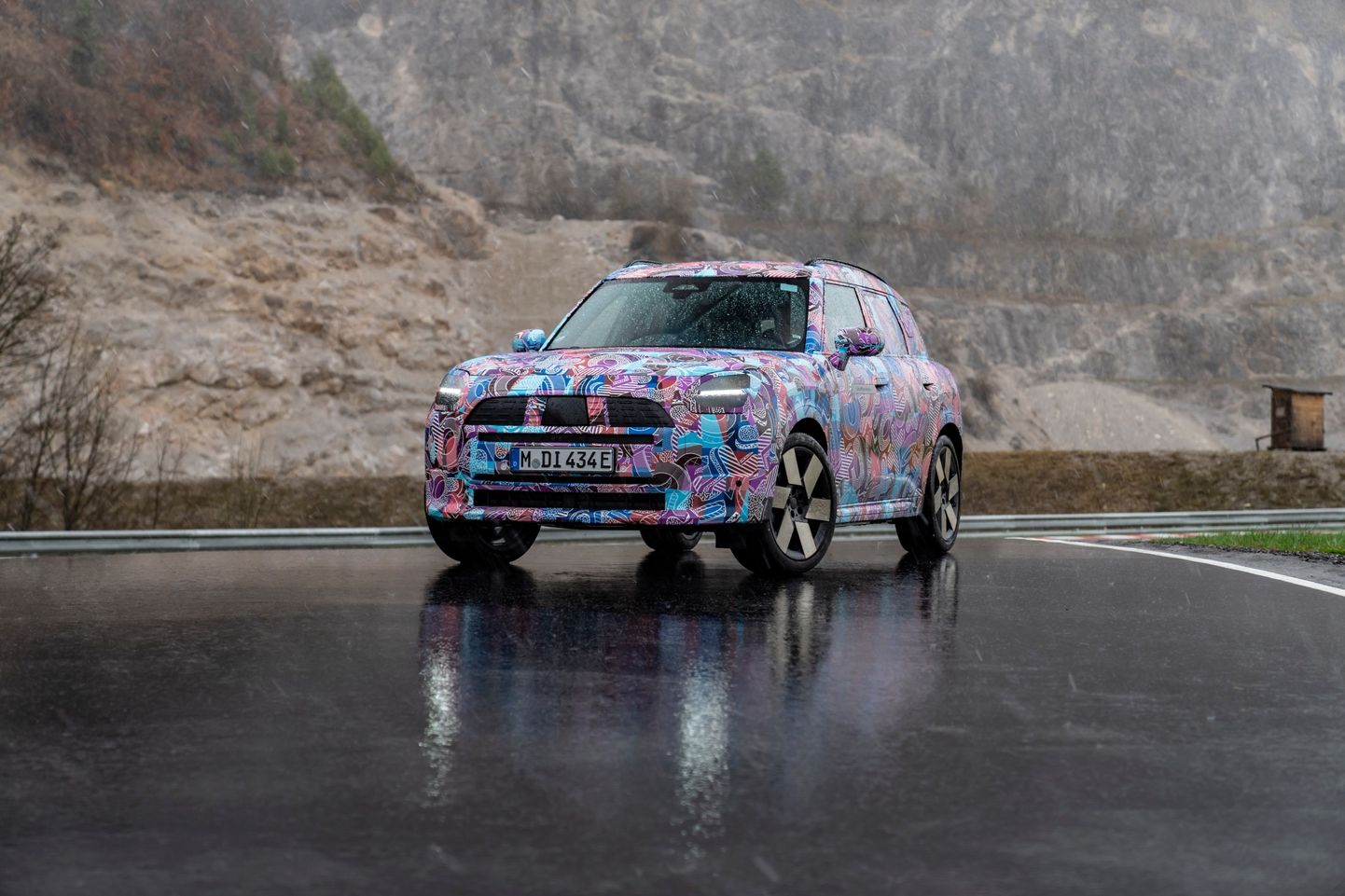 Sel aastal veereb BMW Leipzigi tehasest välja esimene Saksamaal valmistatud MINI.