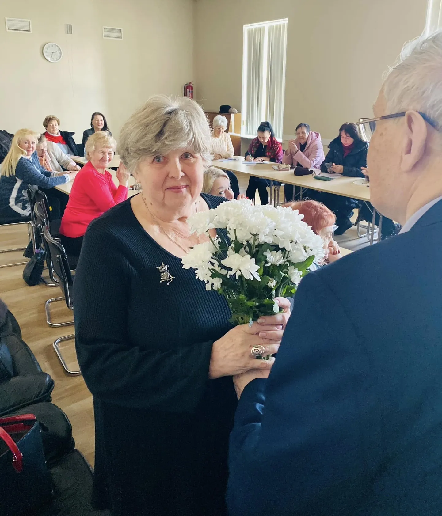 Ida-Virumaa rahvuskultuuriühenduste ümarlaua esimehena lisandub Maire Petroval omajagu tööd ja tegemisi. Sellest hoolimata on ta valmis ligi kolm aastakümmet tagasi alguse saanud ettevõtmist jätkama ja ka uusi algatusi ette võtma.