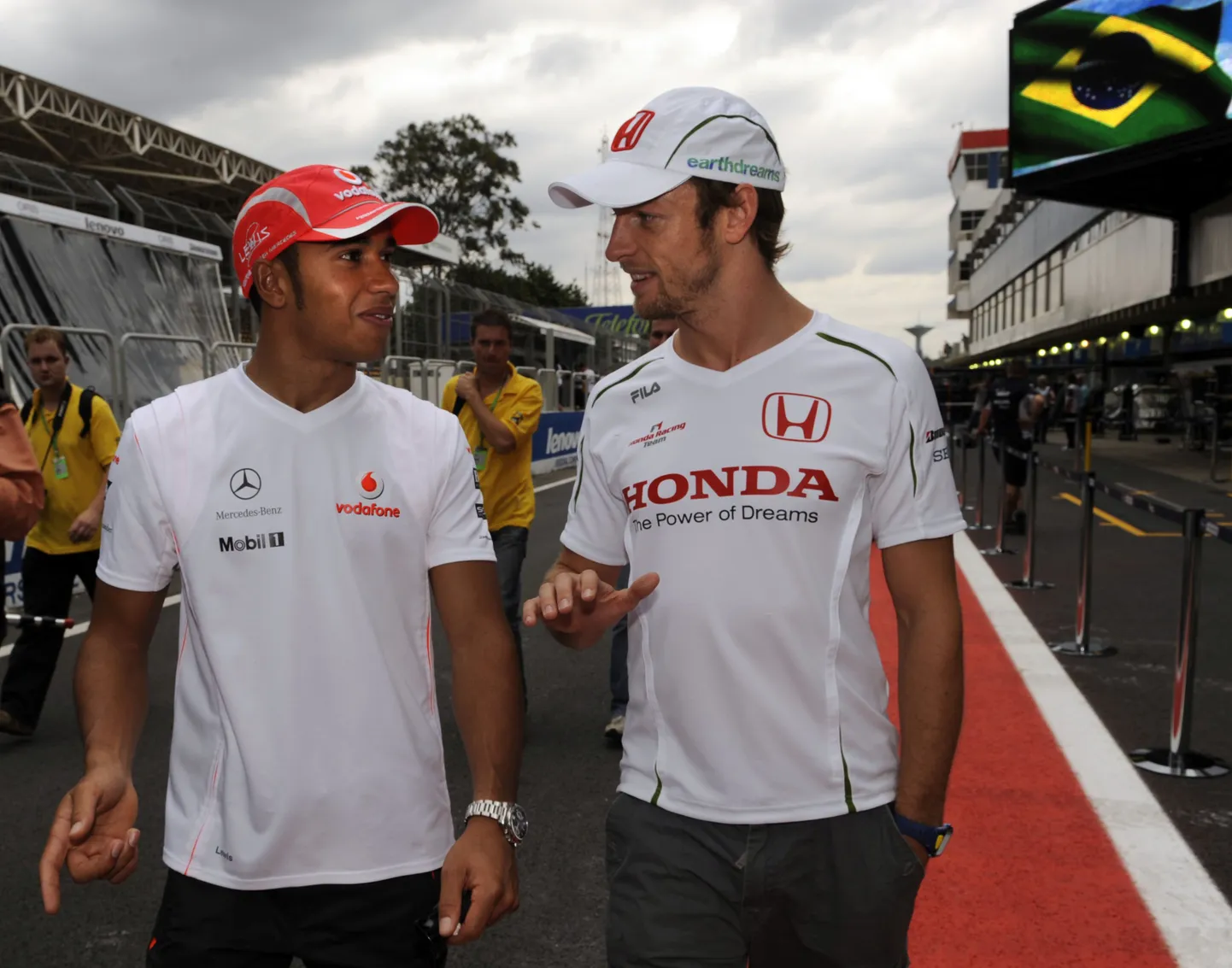 Kaasmaalased Lewis Hamilton ning Jenson Button.