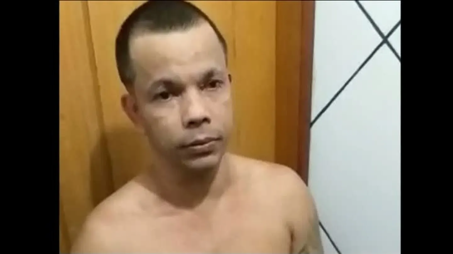 Klauvino da Silva pēc neveiksmīgā mēģinājuma izbēgt no cietuma.
