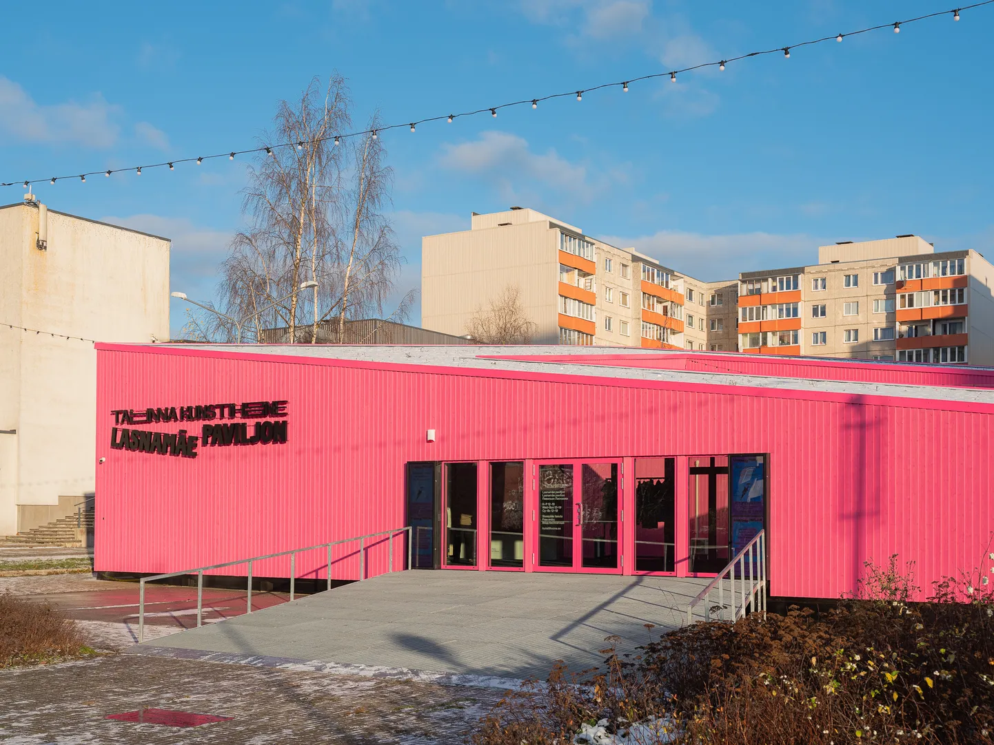 Tallinna Kunstihoone Lasnamäe paviljon