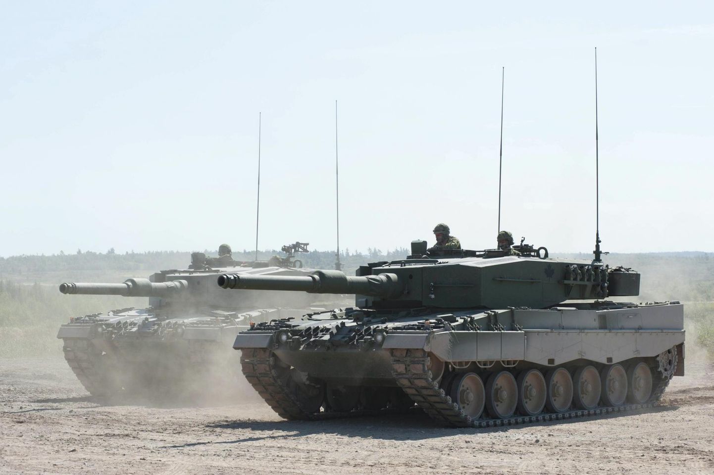 Ukraina on oma tankiarmee saanud Venemaa omaga ligikaudu sama suureks. Üks olulisi täiendusi on lääneriikide tarnitud Leopard-2 tankid