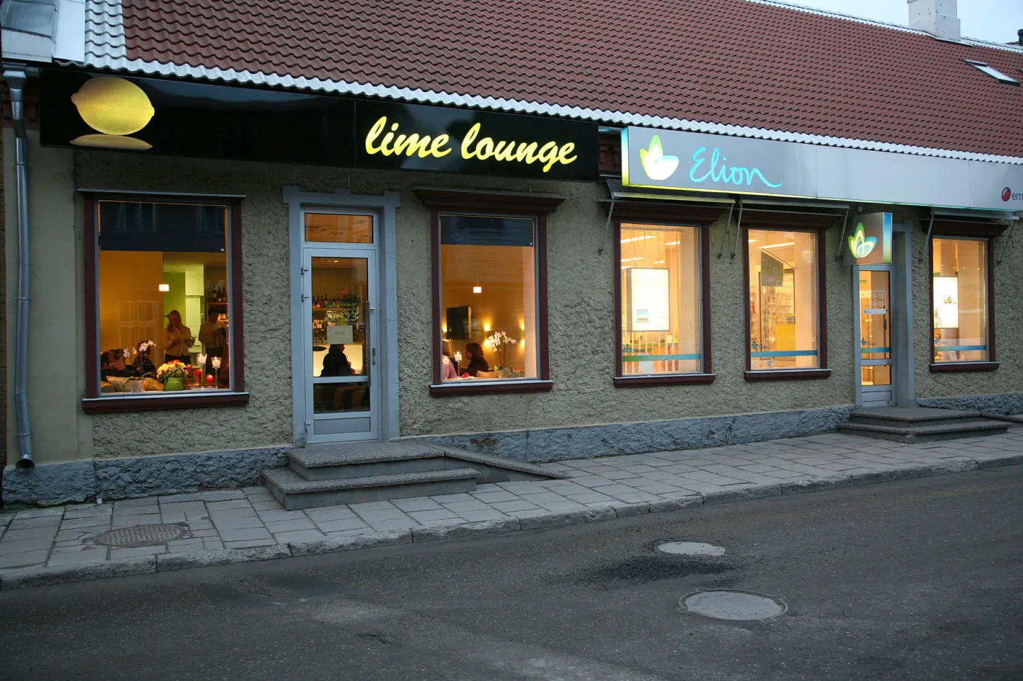 Lime Lounge.