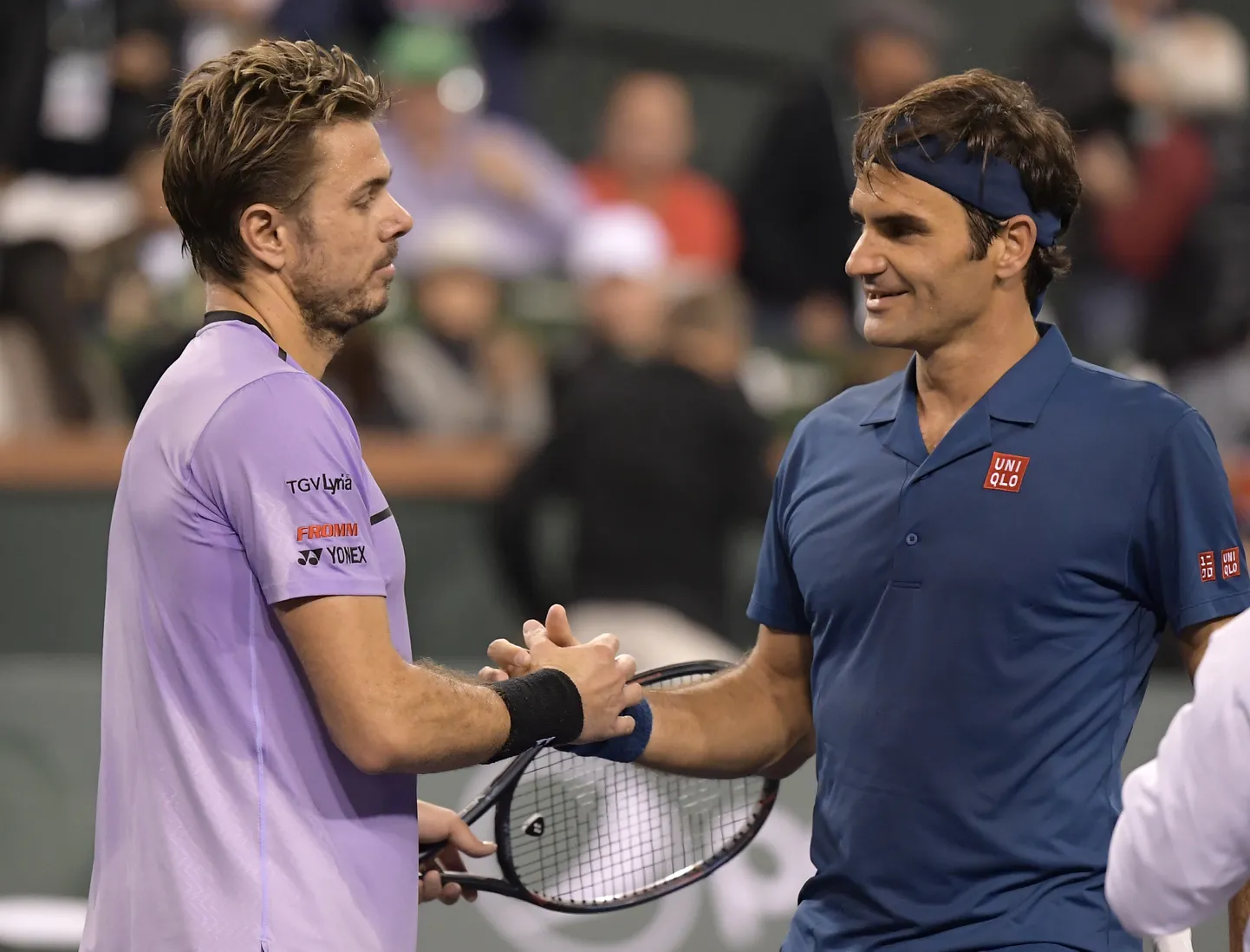 Šveitsi tennisestaar Stan Wawrinka (vasakul) peab 2019. aasta Indian Wellsi turniiril kaasmaalasest legendi järjekordse võidu puhul  õnnitlema.