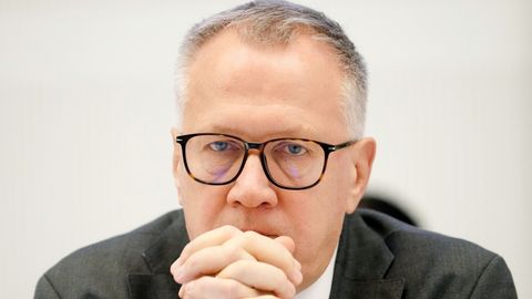 Priekšlikumu par Ventspils ostas finansēm Ašeradens sola izskatīt vispārējā kārtībā