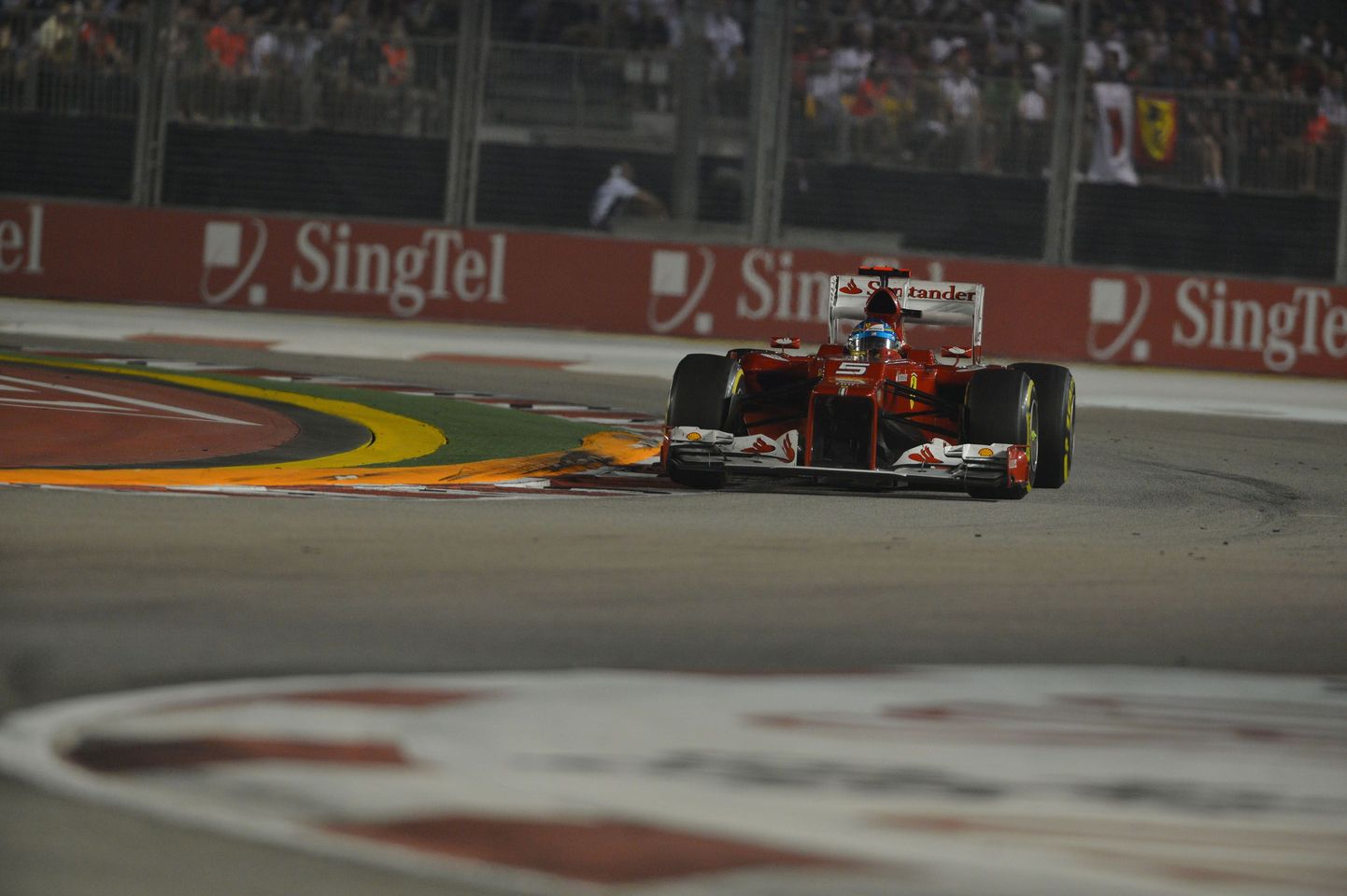 Vormel-1 MM-sarja liider Fernando Alonso ja teised piloodid saavad novembris kihutada uuel Austini ringrajal.