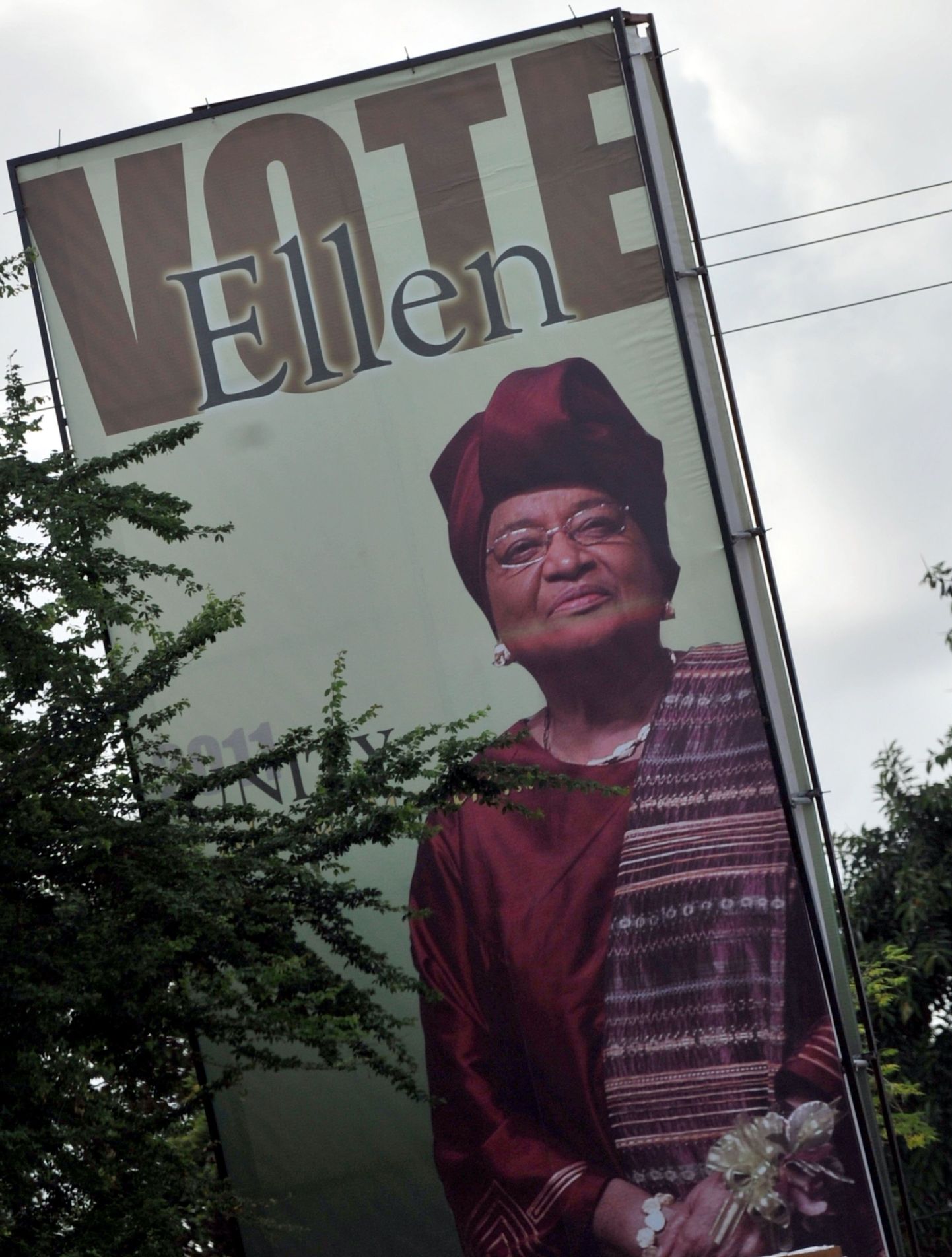 Libeeria president Ellen Johnson Sirleaf valimisplakatitel.