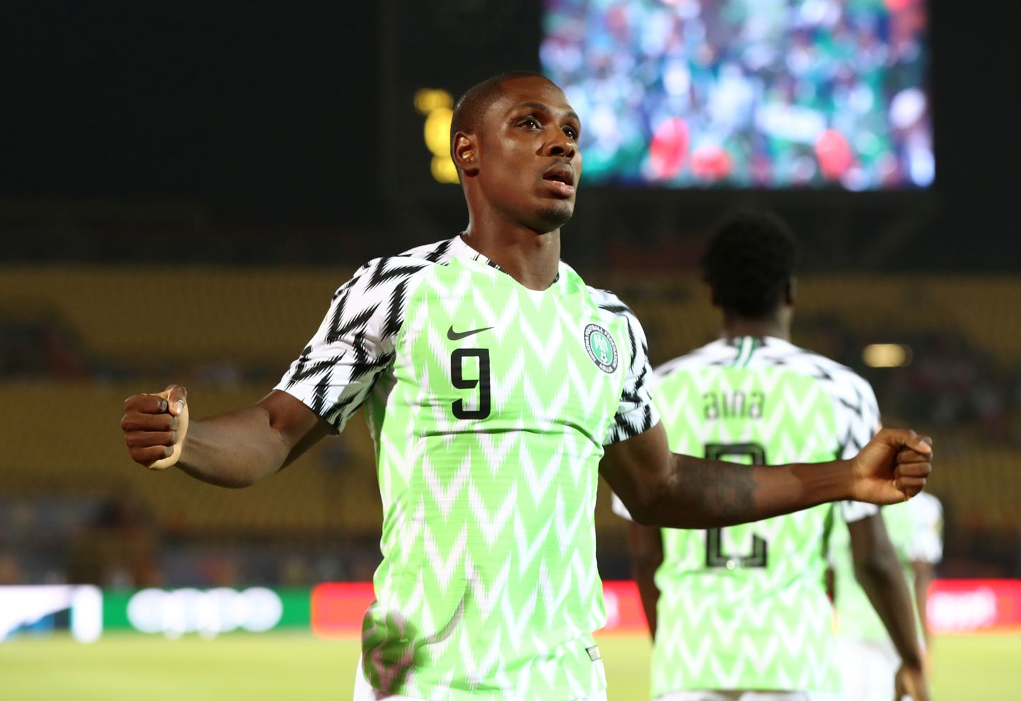 Odion Ighalo hakkab lisaks Nigeeria koondise särgile nüüd kandma ka Manchester Unitedi ürpi.