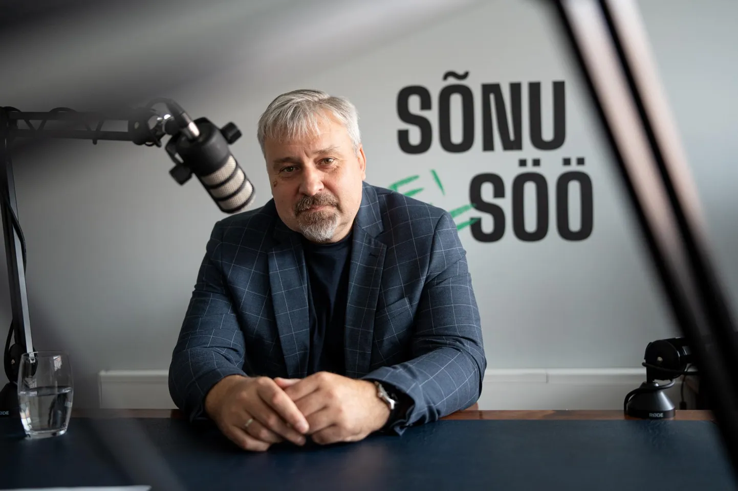 Estonia spaahotellide juht ja mittetulundusühingu Destination Pärnu juhatuse esimees Andrus Aljas leiab, et Pärnu turisminduses tuleb teha palju tööd madalhooajaga, et me ei kaotaks talvel kogu raha, mida suvel teeninud oleme.