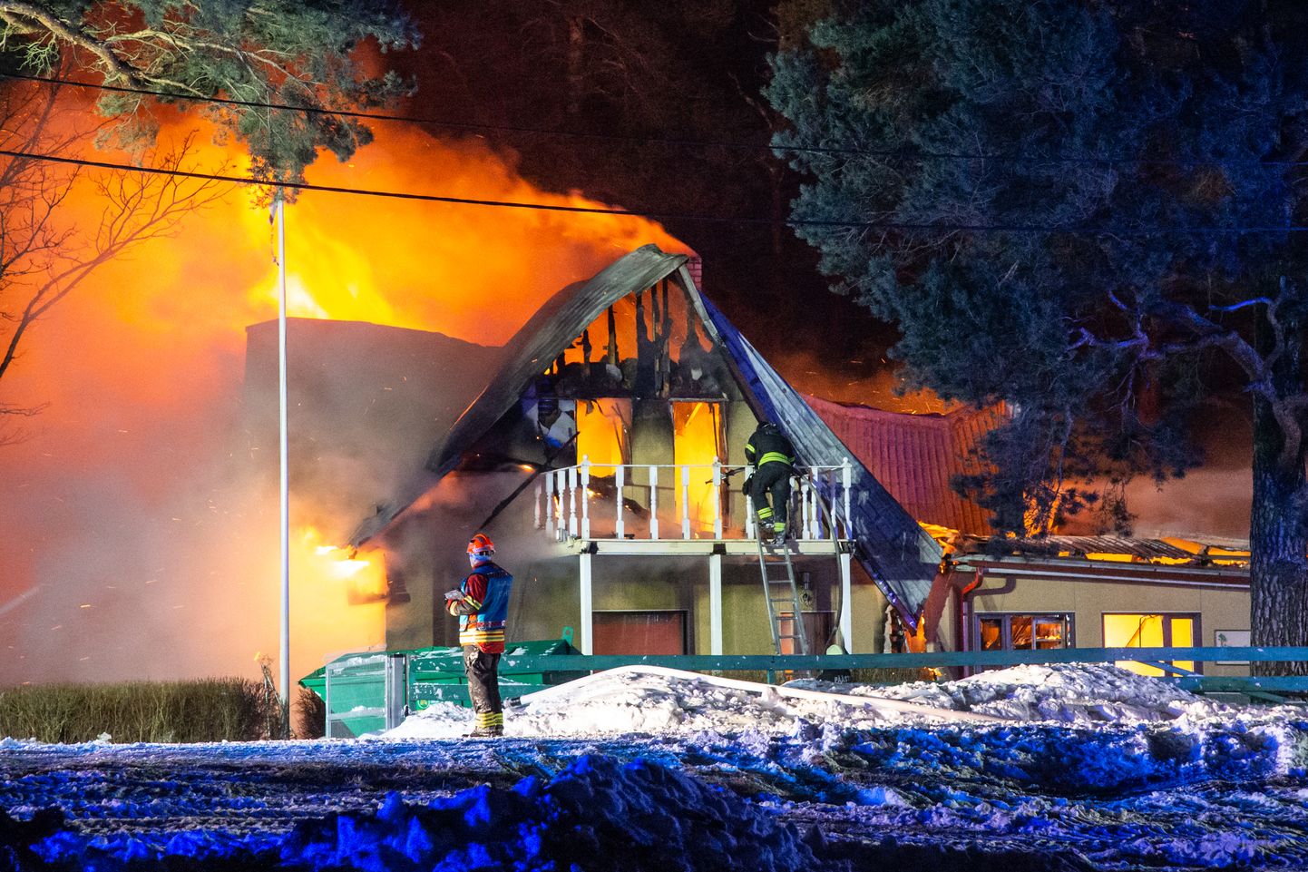 В результате пожара в пансионате "Männiku" погибли трое пожилых жильцов пансионата.