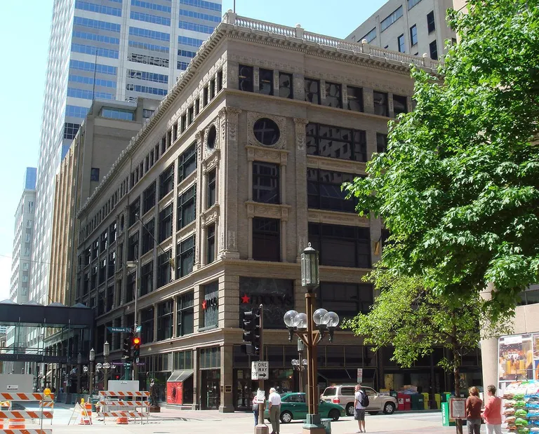 Minneapolise Dayton's kaubamaja kunagine hoone