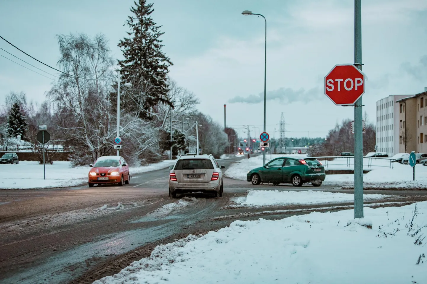 Oja ja Niidu tänava ristmikul juhtus mullu neli liiklusõnnetust.