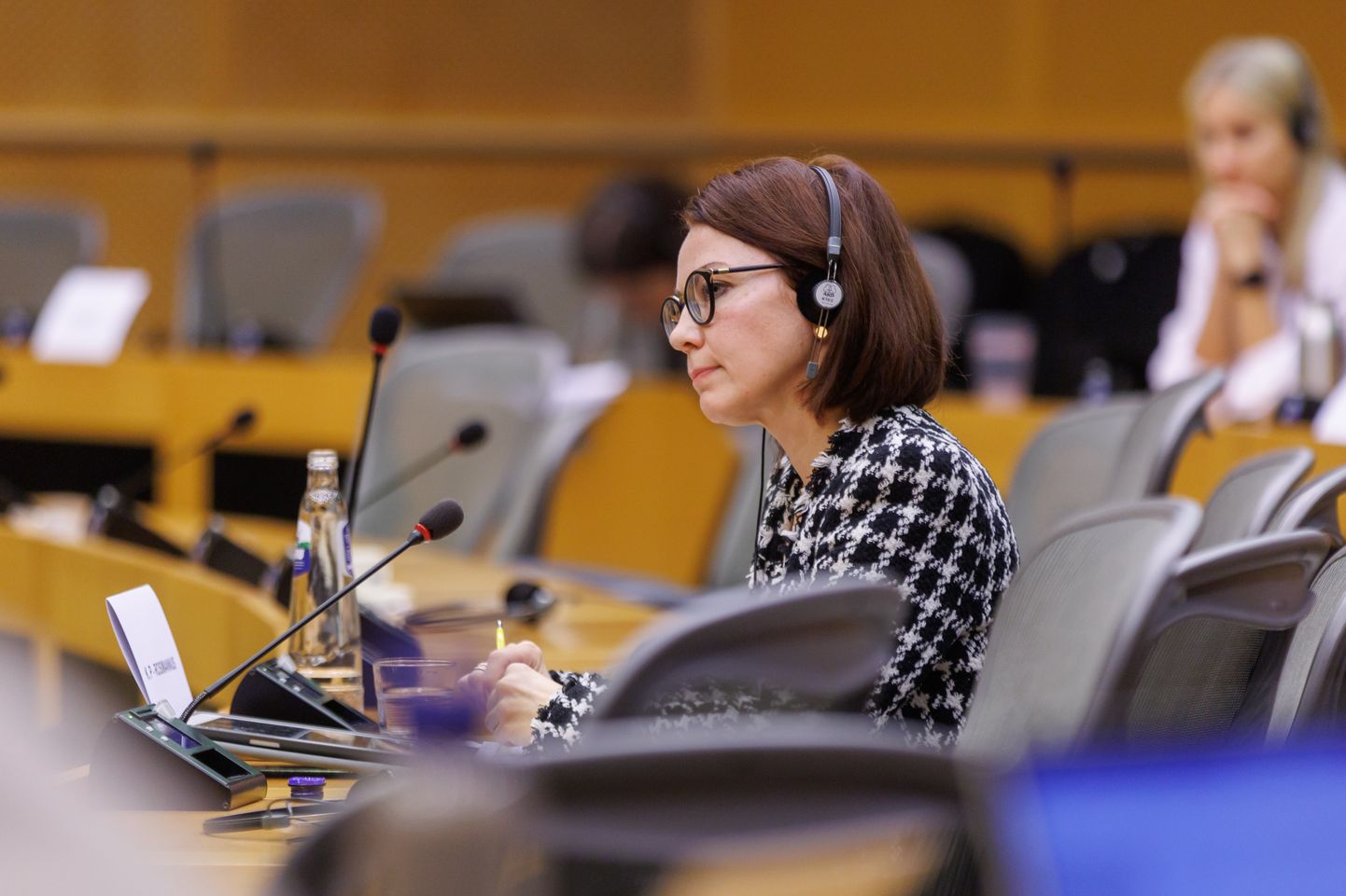 Eesti uus kontrollikoja kandidaat Keit Pentus-Rosimannus europarlamendi eelarvekomisjoni ees kuulamisel.