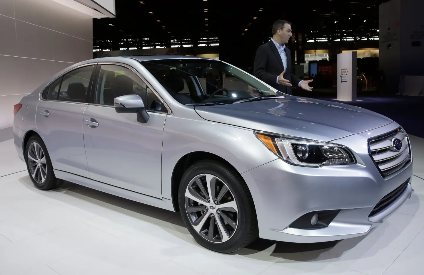 Subaru Legacy 2015
