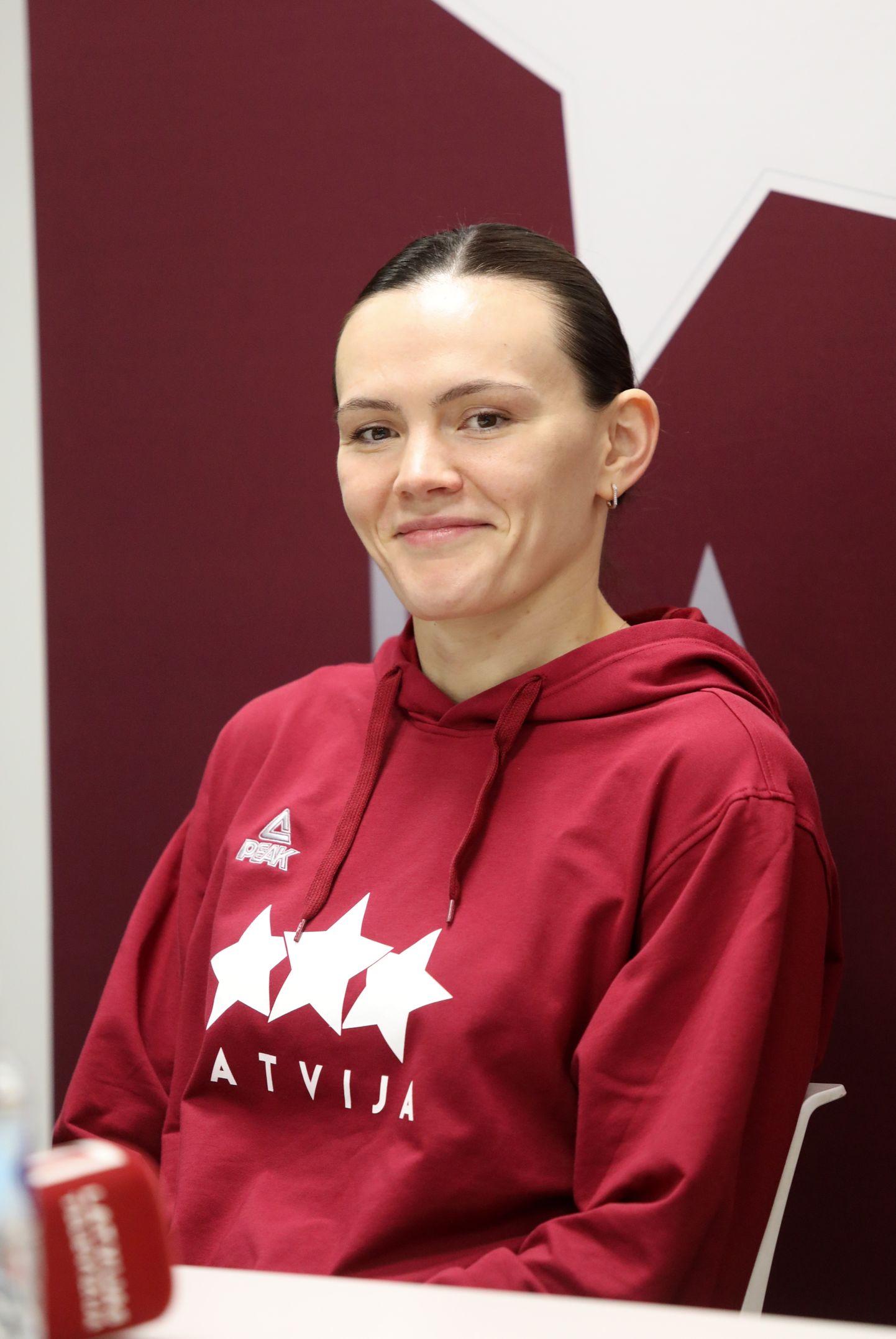 Šteinberga pirms mača pret Franciju: Esam tikpat mērķtiecīgas