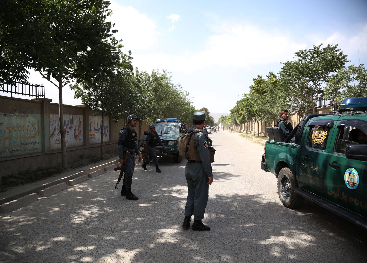 Julgeolekutöötajad Kabuli tänaval.
