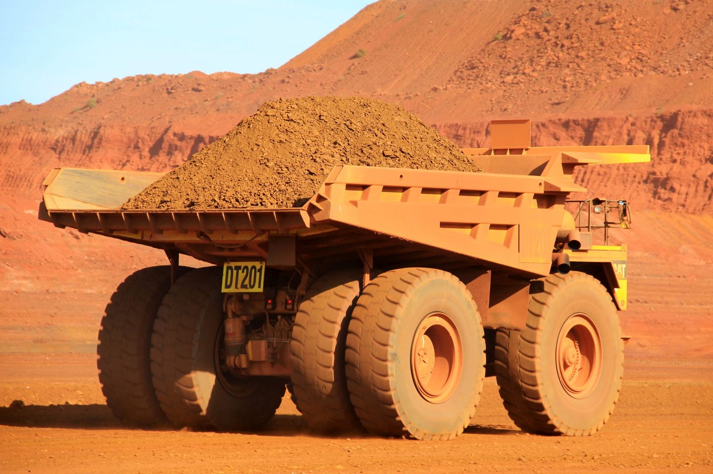 Kallur rauamaagikoormaga Fortescue Metals Cloudbreak'i kaevanduses ligikaudu 250 kilomeetri kaugusel Port Hedlandist Lääne-Austraalias.