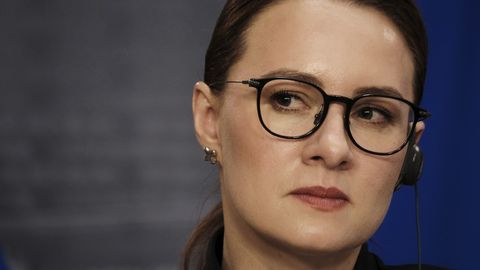 Ukraina piirkondlikust ametnikust peaministriks tõusnud Julija Svõrõdenko saabus Eestisse