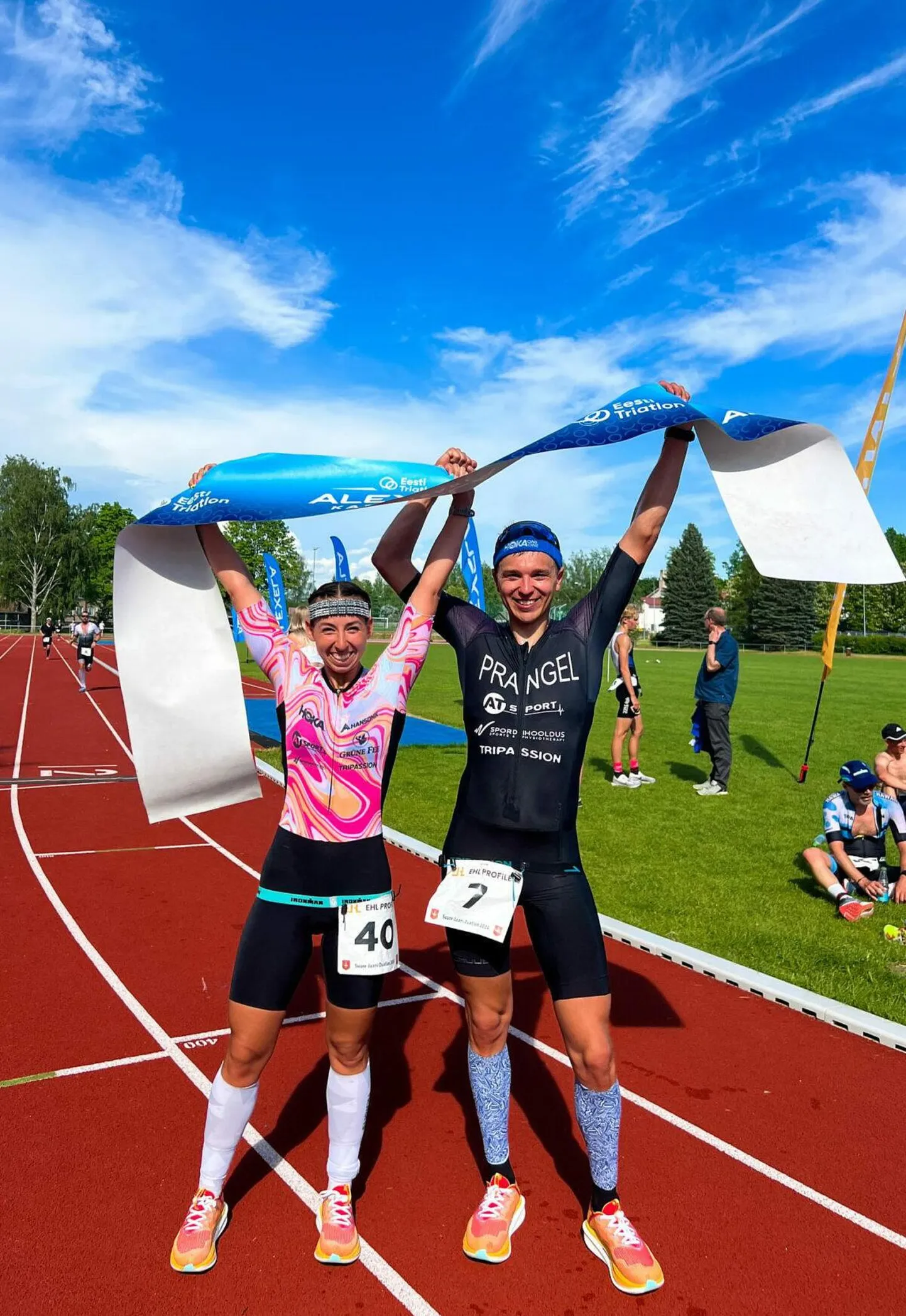 Eesti triatloni karikasarja hooaeg algas Suure-Jaanis duatloniga. Selle võitsid Kristo Prangel ja Anette Zukker.