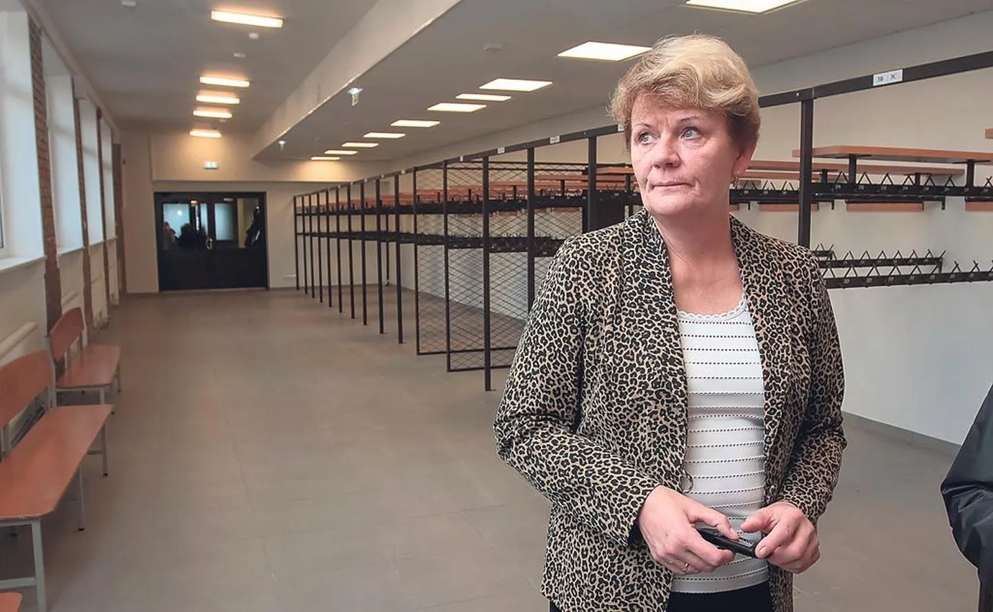 Mai kooli direktor Silja Kikerpill garderoobikitsikusest: „Püüame leida probleemile lahenduse, mis oleks tehtud mitte tegemise pärast, vaid et see olekski parim võimalik lahendus.”