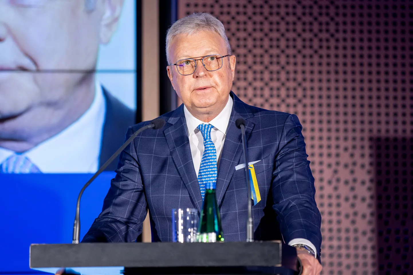 Aare Tark Postimehe ja Tark advokaadibüroo majanduskonverentsil.