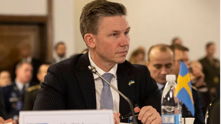 Пол Йонсон