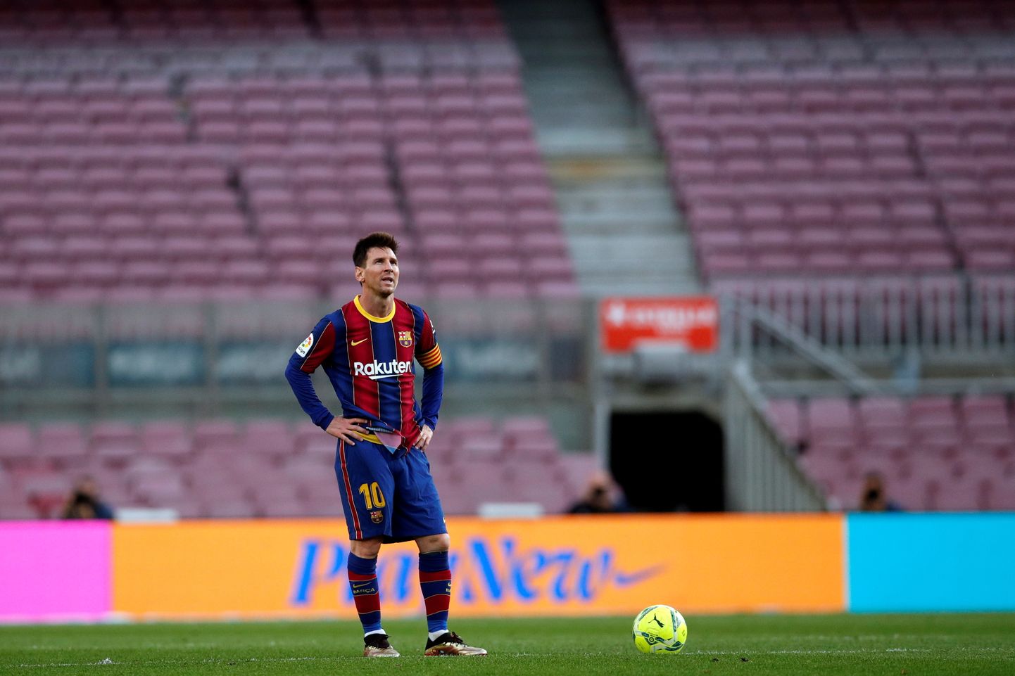 Lionel Messi liitub Barcelona presidendi Joan Laporta sõnul PSG-ga