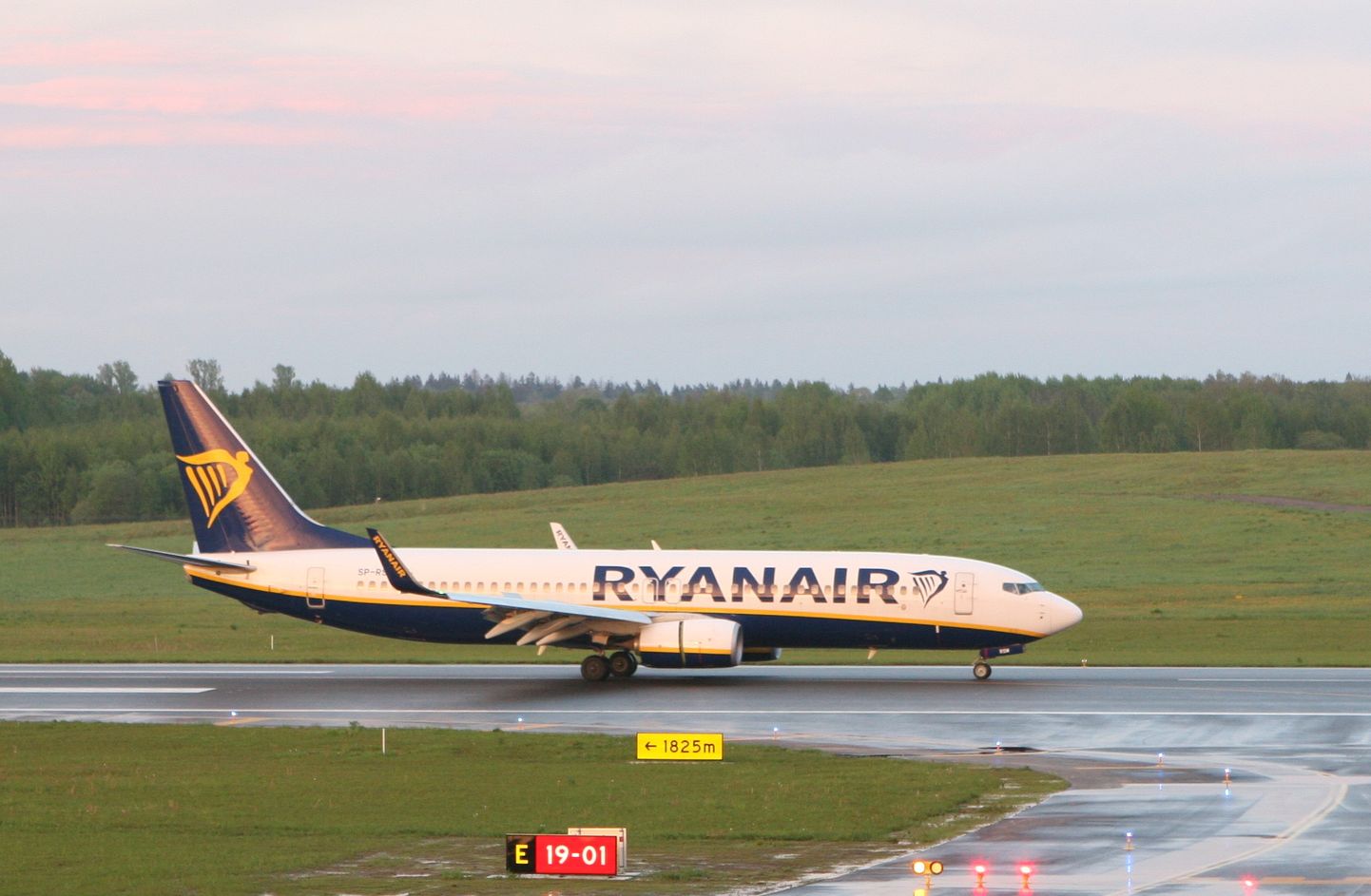 Kaaperdatud Ryanairi lennuki saabumine Vilniusesse.