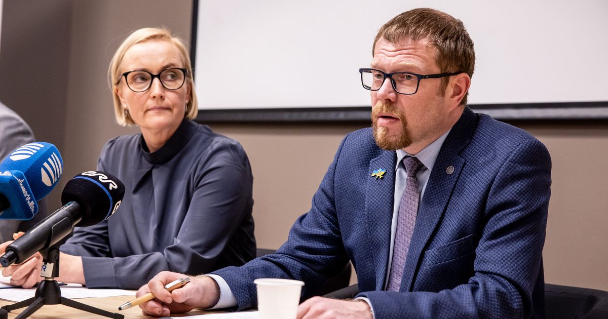 GALERII ⟩ Õpetajad võtsid palgapakkumise vastu ja lõpetavad streigi (31) GALERII ⟩ Õpetajad võtsid palgapakkumise vastu ja lõpetavad streigi (31)