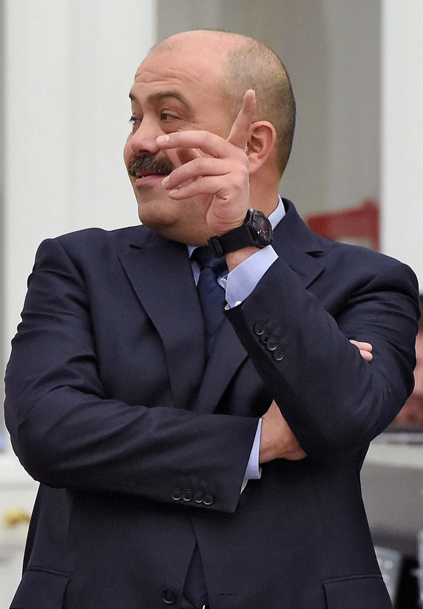 Искандер Махмудов.