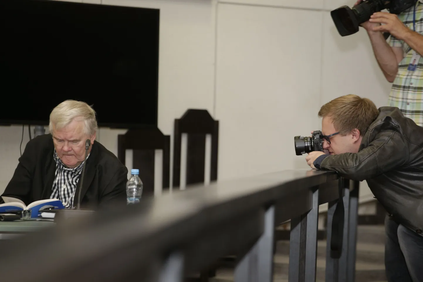 Savisaare ja temaga seotud ärimeeste kohtuprotsess jätkub lindistuste kuulamisega.