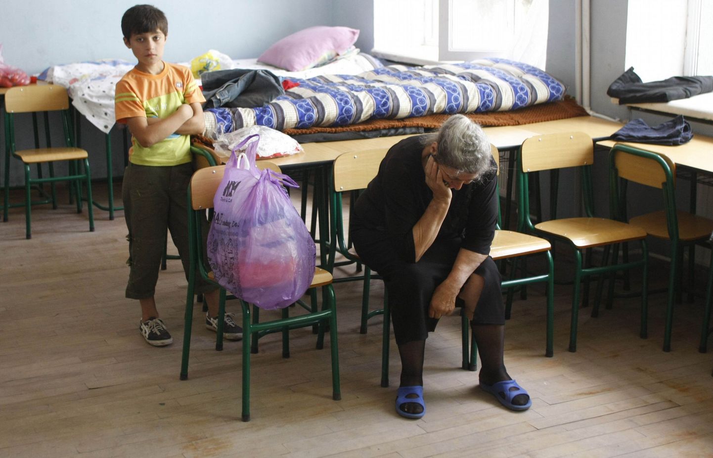 Gruusia pere Thbilis ühes koolimajas, kuhu majutati sõjapõgenikud.