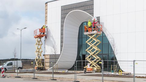 Kriisitoetuste abil Kuressaarde elamuskeskuse rajanud ärimehed jäid pettuse süüdistuses õigeks