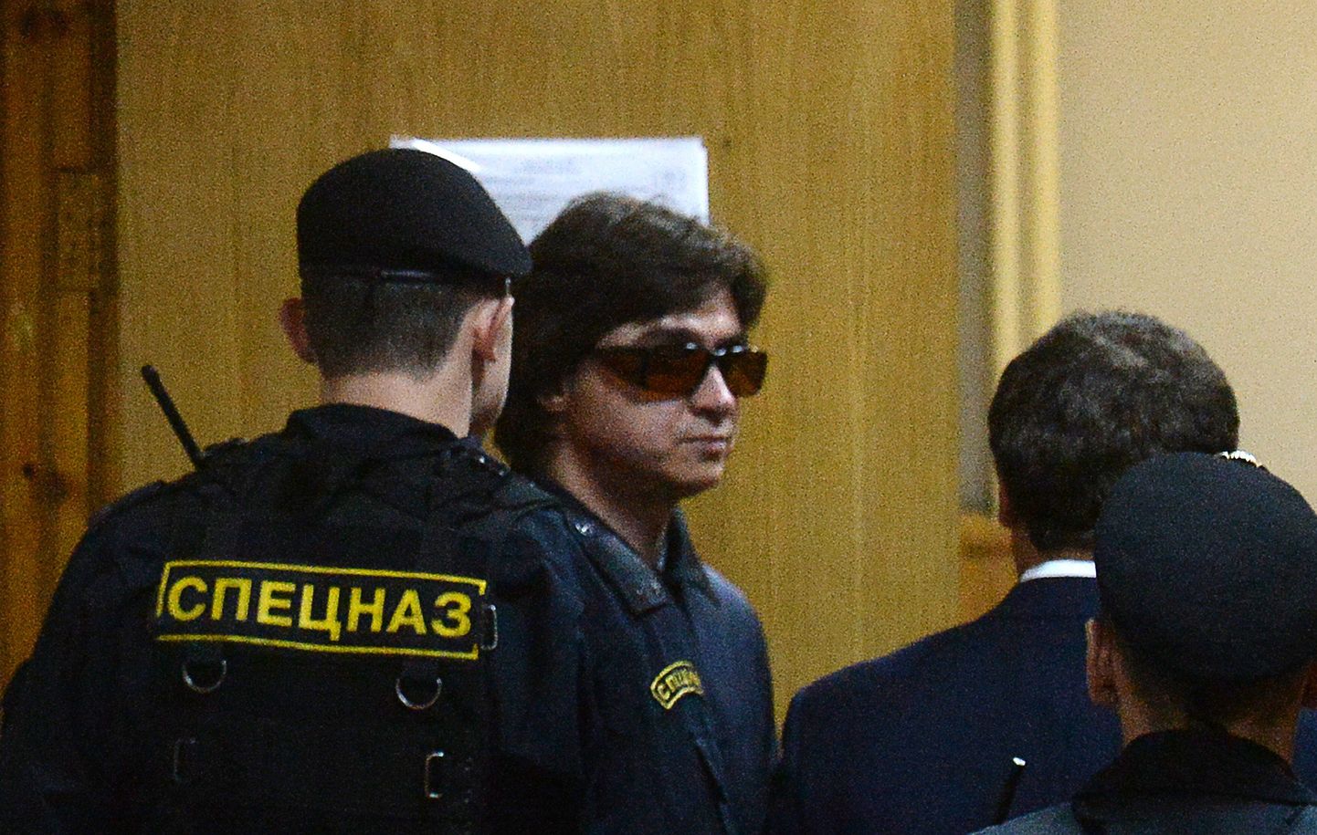 Sergei Filin kohtusaalist lahkumas.