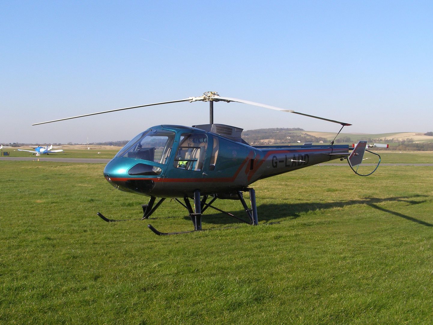 Для нужд природоохраны использовали вертолет Enstrom 480B.