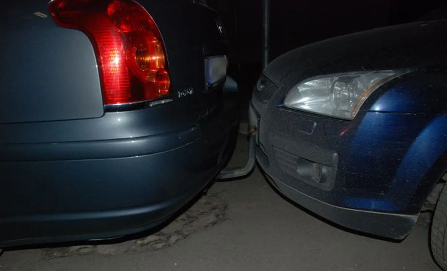 Avarii Sõbra tänaval.