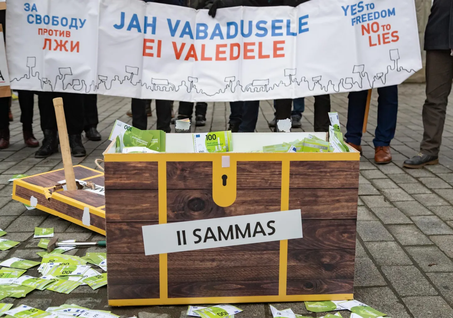 Tallinn, 29.01.2020 Opositsiooni meeleavaldus Riigikogu ees pensionisüsteemi muudatuste vastu. FOTO: MIHKEL MARIPUU/POSTIMEES FOTO: Mihkel Maripuu