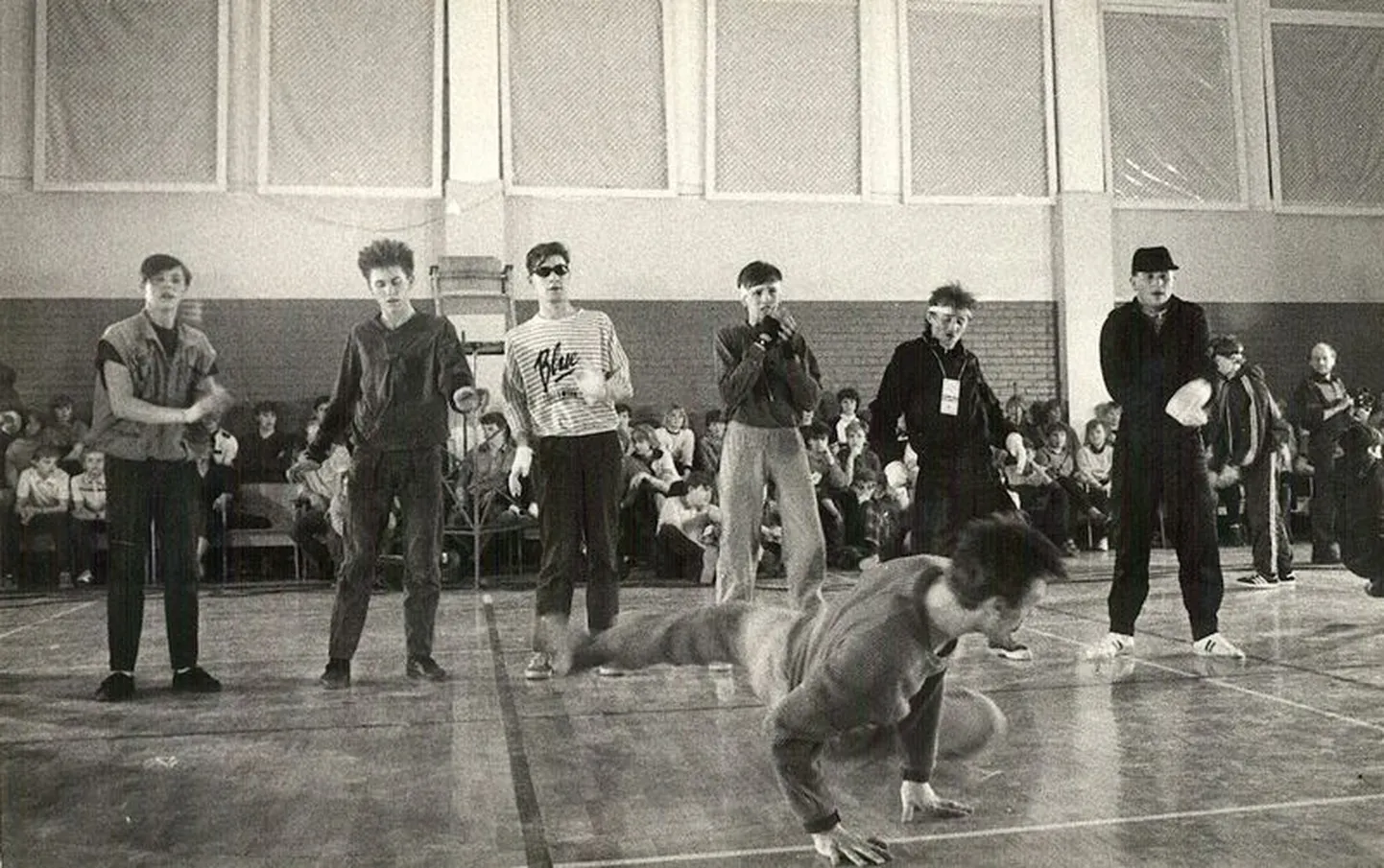 Moderntants 86 tõi Vinni klubisse Eesti parimad breikarid. Üritust väisas suur hulk publikut.