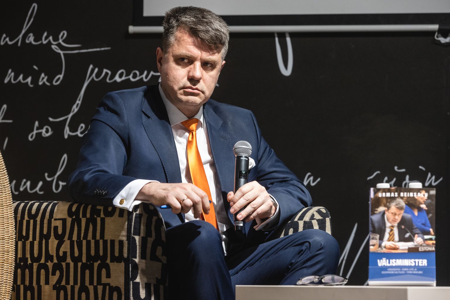 Urmas Reinsalu esitles raamatut "Välisminister".