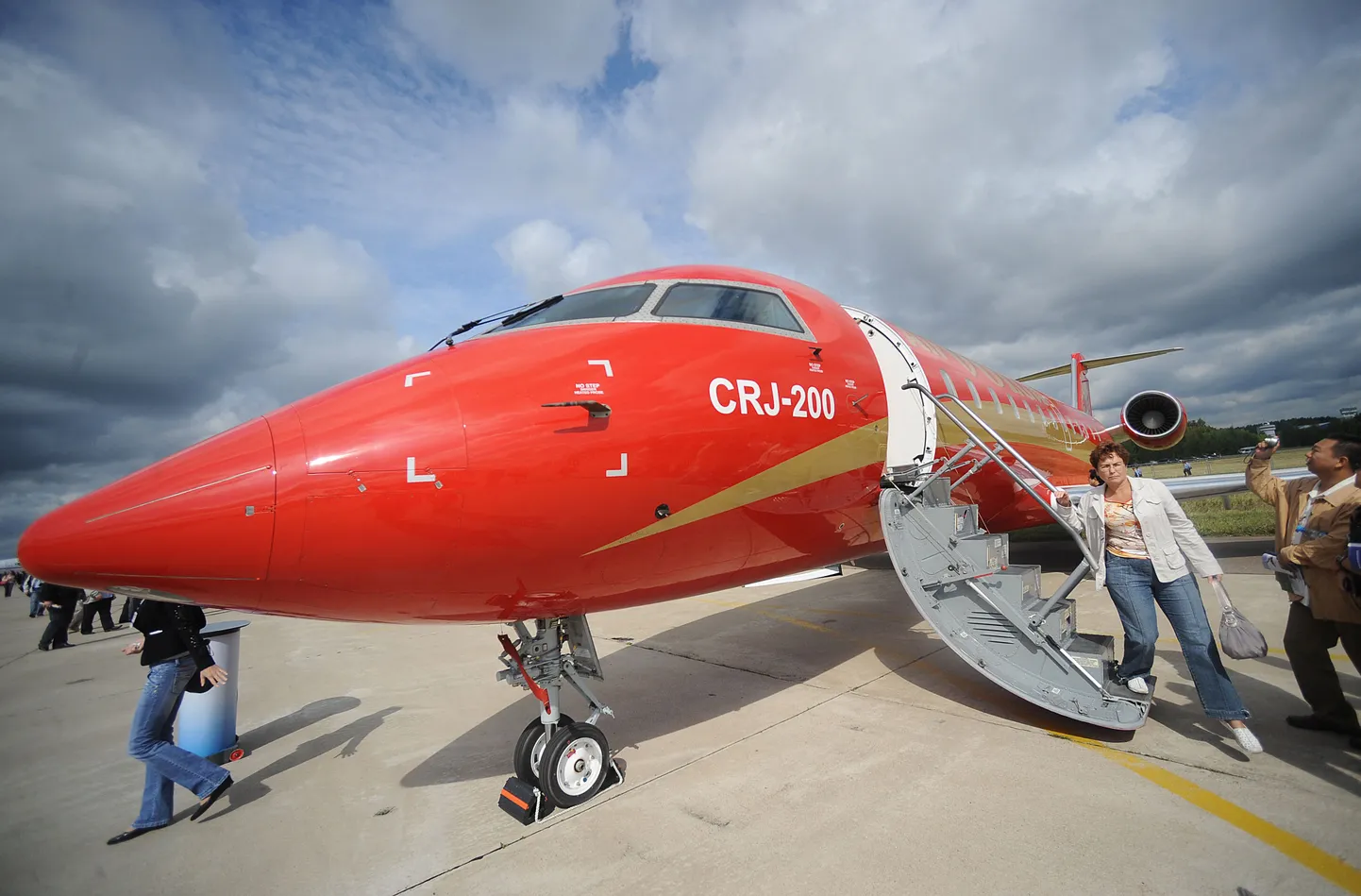 Õnnetusse sattunud lennuk oli sarnane Bombardier CRJ200.